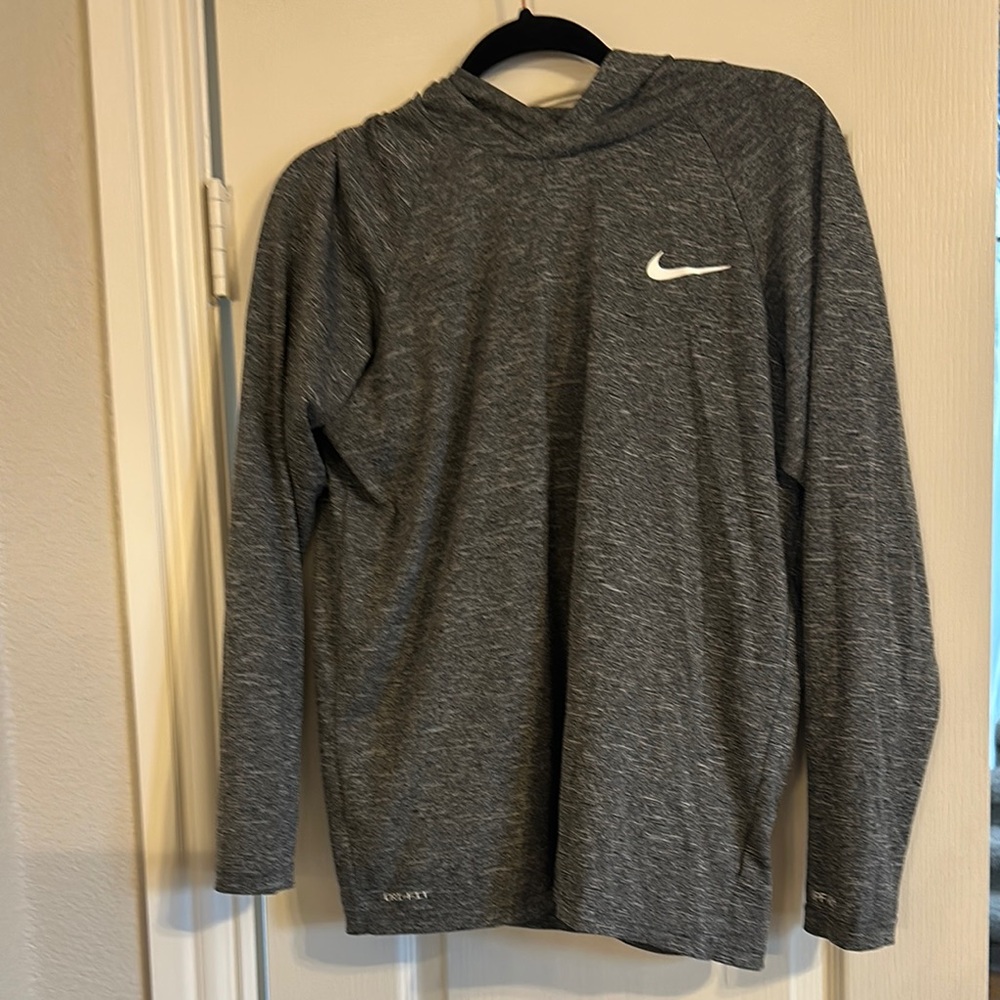 Nike Gray Sweatshirt with Moisture-Wicking Fabric